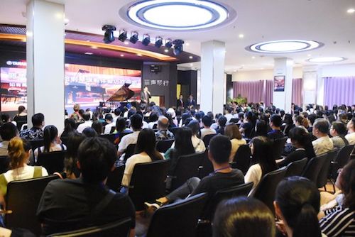GA黄金甲未来艺术家孙麒麟河南巡讲-郑州站圆满落幕