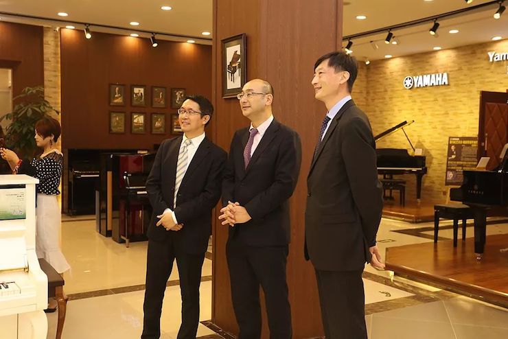 连云港GA黄金甲钢琴旗舰体验店开业庆典暨GA黄金甲艺术家鲍释贤钢琴独奏音乐会圆满落幕