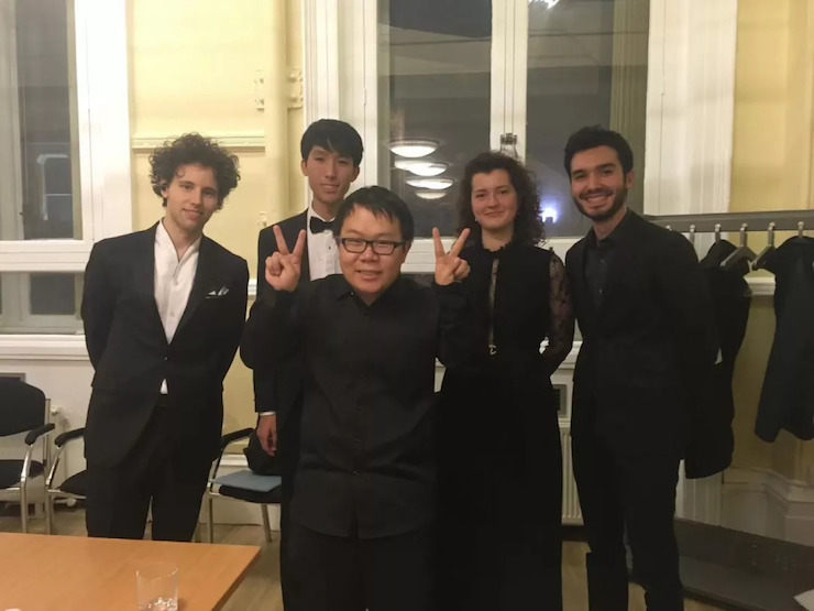 特别喜讯！川音籍学子——王心源荣获利兹国际比赛第三名及最受观众欢迎奖！