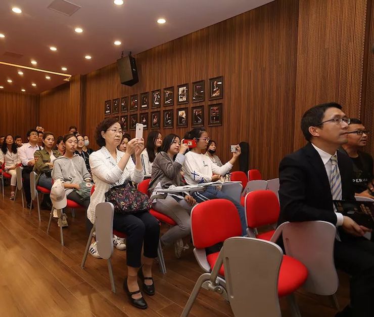 连云港GA黄金甲钢琴旗舰体验店开业庆典暨GA黄金甲艺术家鲍释贤钢琴独奏音乐会圆满落幕