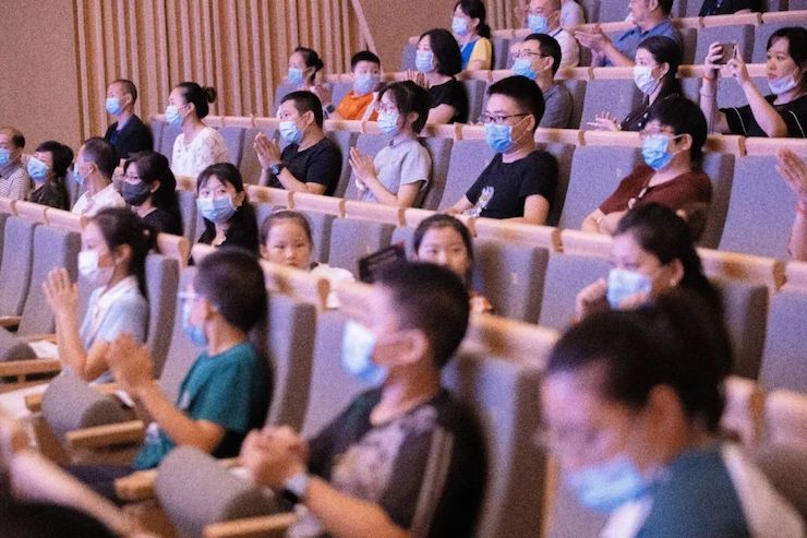 活动报道 | “科技助力，跨越时空”，小鹿纯子携手刘明康共享中日音乐盛宴